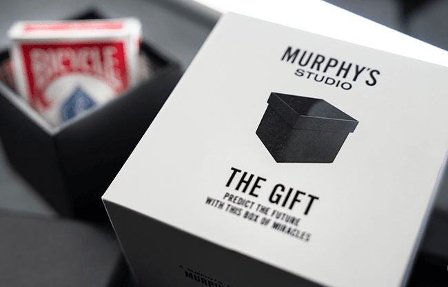 The Gift Black (Gimmick and Online Instructions) by Angelo Carbone - Trick