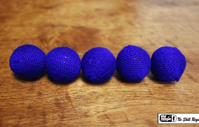 Crochet 5 Ball combo Set (1"/Blue) by Mr. Magic - Trick