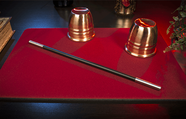 Standard Close-Up Pad 11X16 (Red) by Murphy's Magic Supplies - Trick