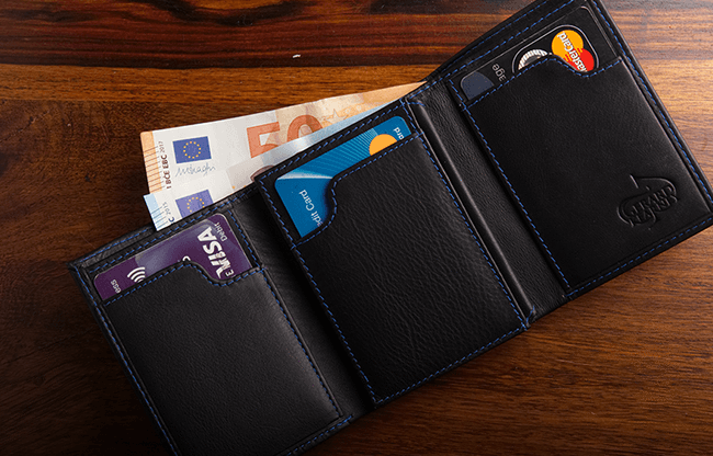 The Peek Note Wallet (Gimmick and Online Instructions) by secret Tannery - Trick