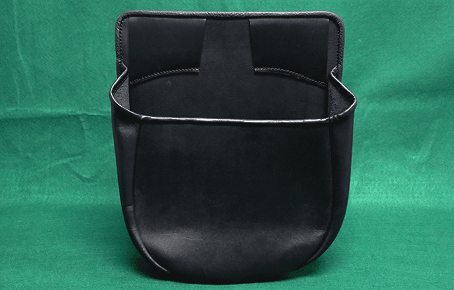 PARLOR POUCH by The Ambitious Card - Trick