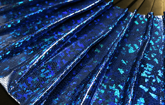 Appearing SnowStorming Fan V2 (Blue Hologram) by Victor Voitko (Gimmick and Online Instructions) - Trick