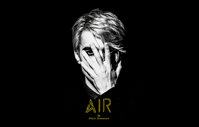 AIR (Gimmicks and online instruction) by Alain Simonov & Shin Lim - Trick