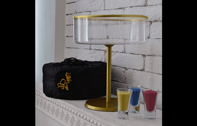 Compact Vase GOLD by Victor Voitko - Trick