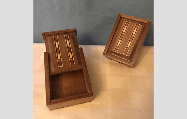 Rattle Box by Tony Karpinski - Trick