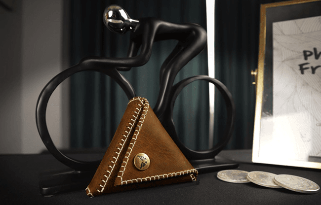 SWITCHING TRIPURSE by JL Magic - Trick