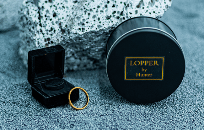 LOOPER by Hunter- Trick