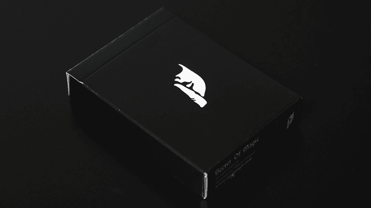 S.O.M. (Secrets of Magic) Black/White Playing Cards