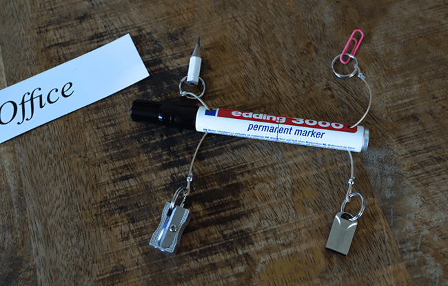 Office (Gimmicks and Online Instructions) by Leo Smetsers - Trick