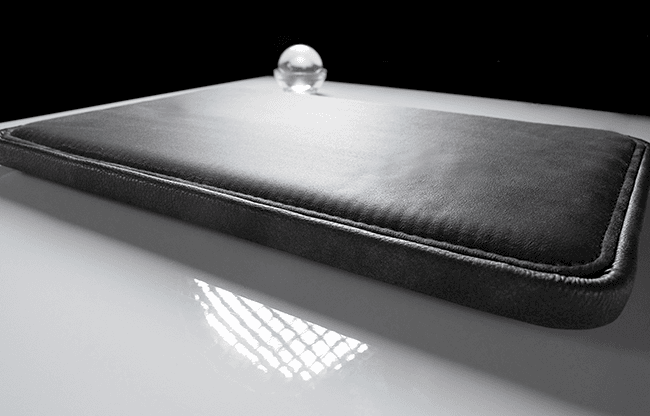 Murphy's Magic and Vorst&Bosch: Deluxe Charcoal (Limited Edition) 21.5 by 13 inches Close Up Pad