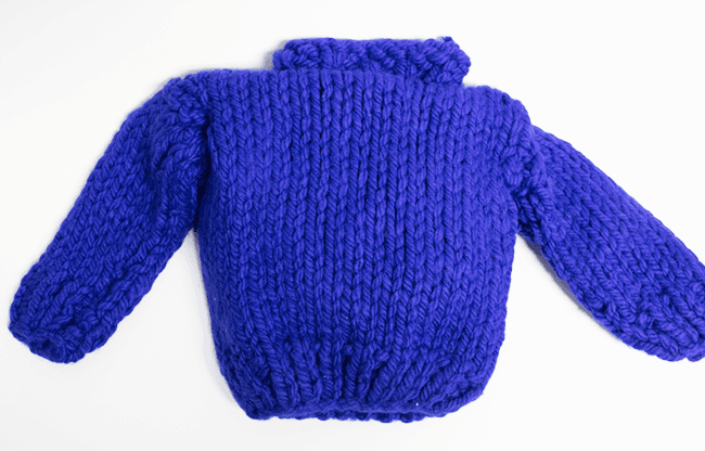 The Uncanny Yarn (Blue) by Steve Hart