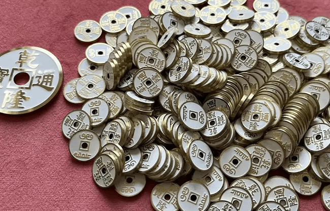 MINI CHINESE COIN WHITE by N2G - Trick