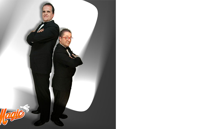 Comic Magic by Uno & Medio (Spanish only) video DOWNLOAD