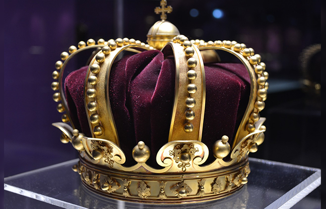 King of the Cold Readers, Royle Reveals Paranormal, Supernatural, Ghost Hunting & Bizarre Magick Psychic Entertainment Secrets by Jonathan Royle Mixed Media DOWNLOAD