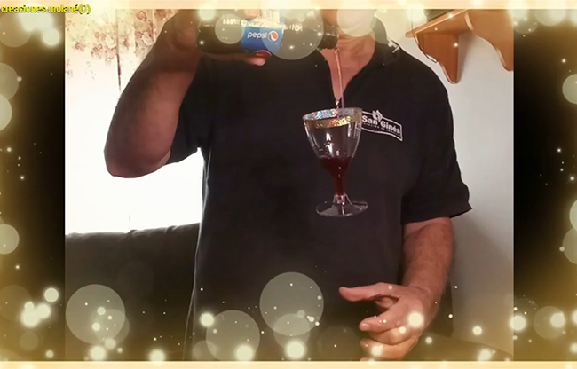 New Floating Glass by Salvador Molano video DOWNLOAD