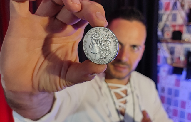 The Coin Routine by Krepa Magic video DOWNLOAD